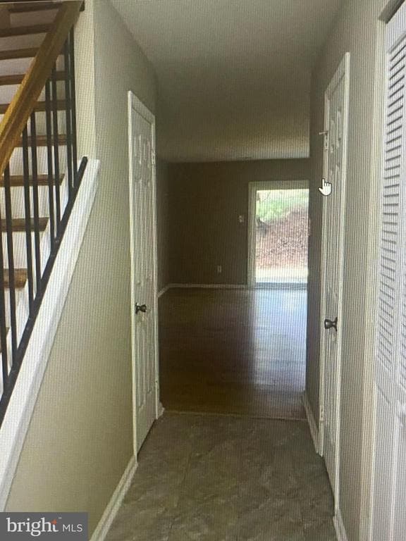 Building Photo - 58 Elan Ln