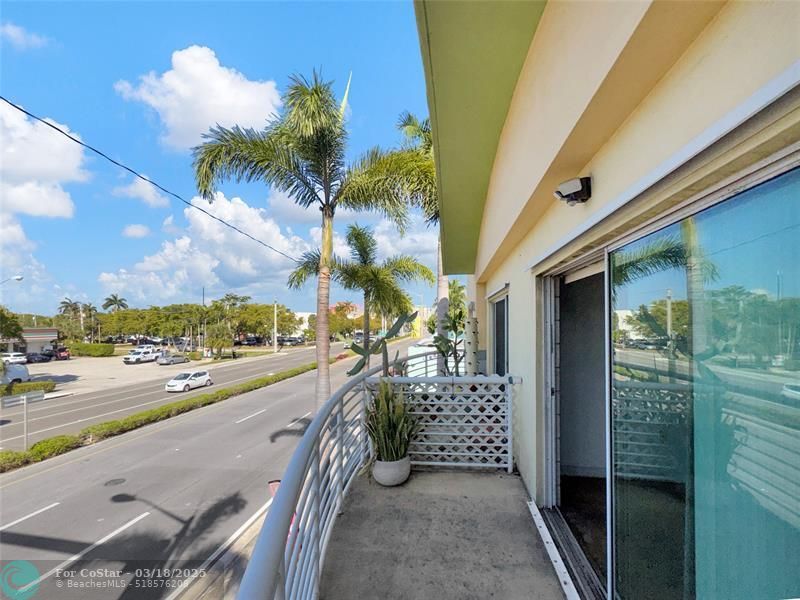 Foto principal - 200 E Dania Beach Blvd