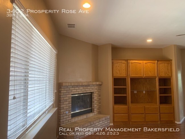 Building Photo - 3402 Prosperity Rose Ave