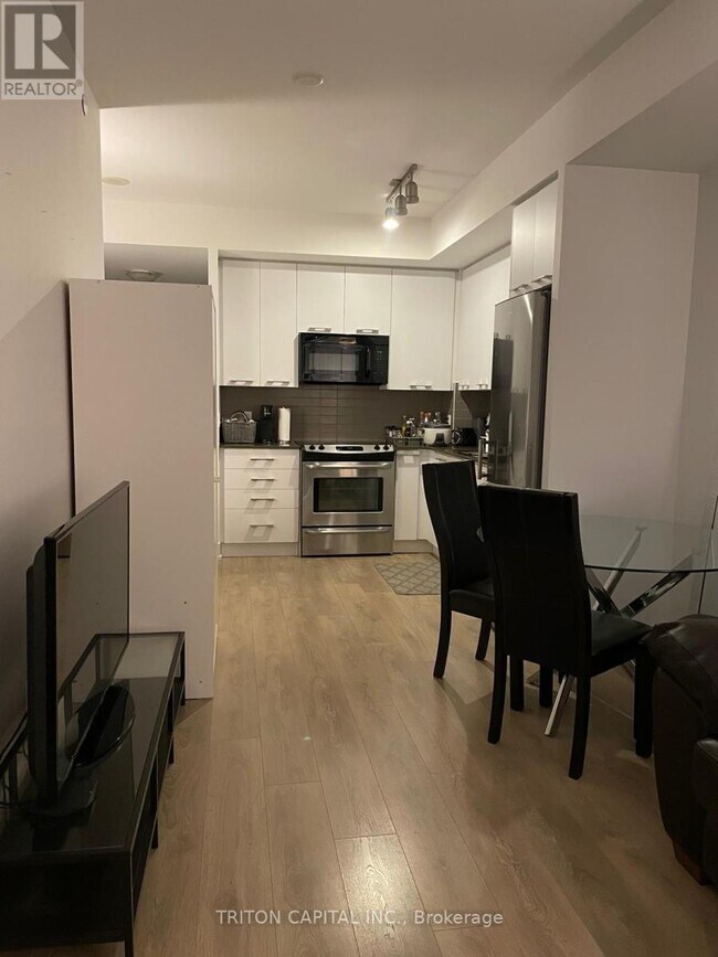 Photo du bâtiment - 9471 Yonge St