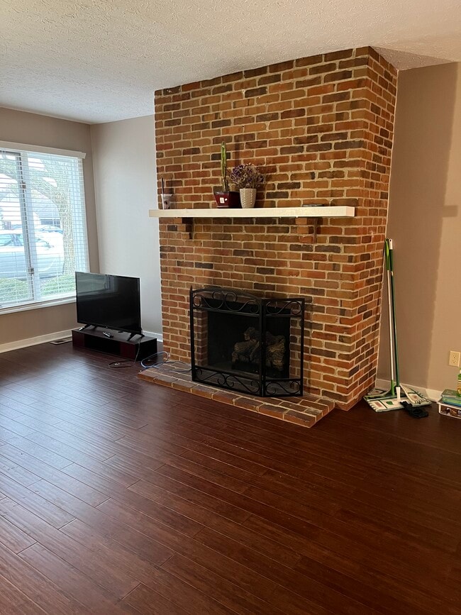 Foto del edificio - 331 St Andrews Dr