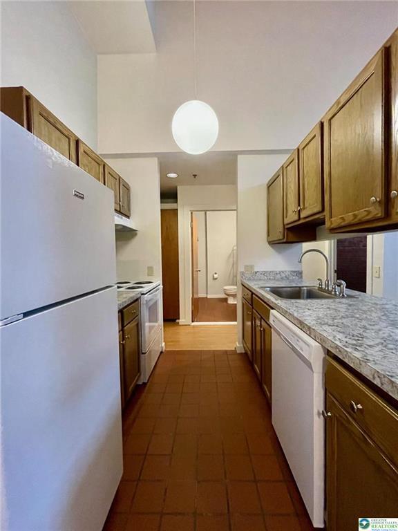 Building Photo - 101 Race St