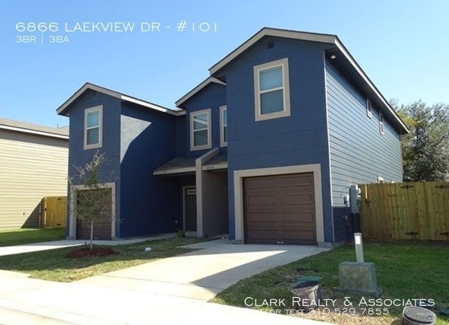 Building Photo - 6866 Lakeview Dr
