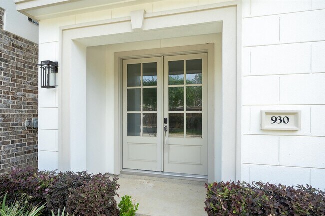 Foto del edificio - 930 Dunleigh Meadows Ln