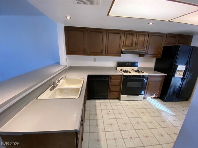 Foto del edificio - 6544 Ironbark Ln