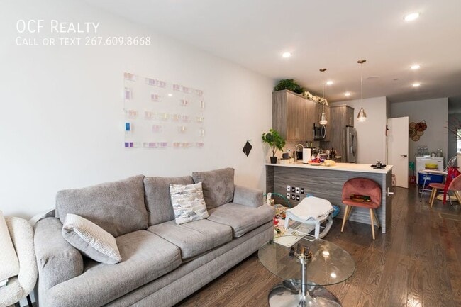 Building Photo - 3 Bed Olde Kensington Townhome