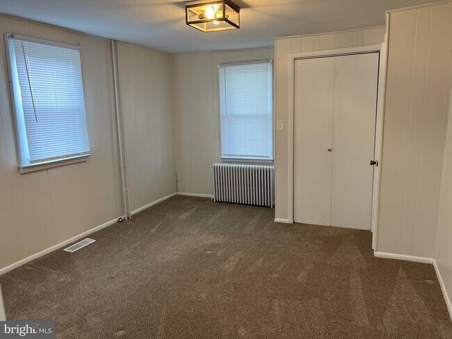 Foto del edificio - 1455 E Wheat Rd