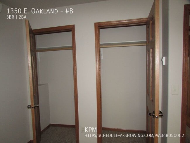Building Photo - 1350 E. Oakland-#B