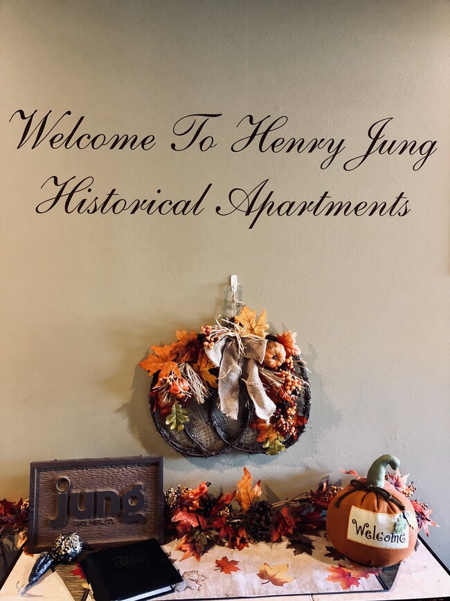 Lobby - Jung