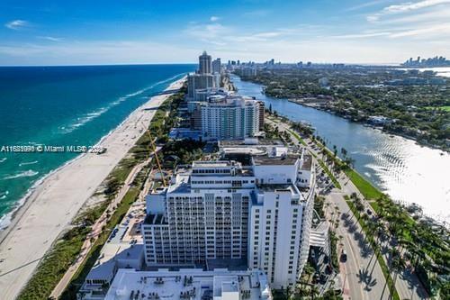 Foto del edificio - 5401 Collins Ave