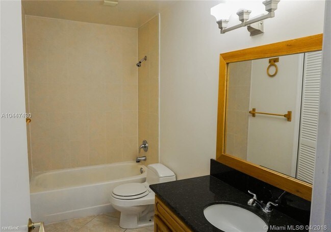 Building Photo - 10441 Mahogany Key Cir
