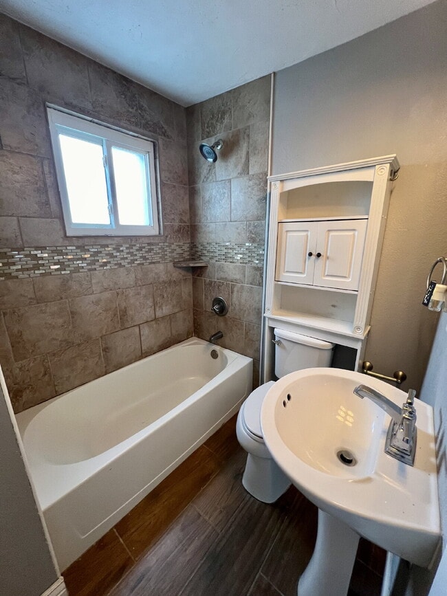 Foto del edificio - Cute One Bedroom!