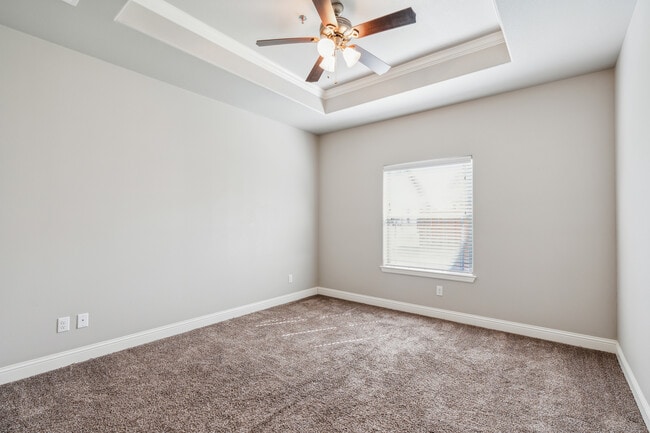 Building Photo - Residence at Legacy Park