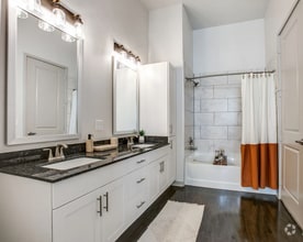 Building Photo - 8801 Carolina Wren Wy