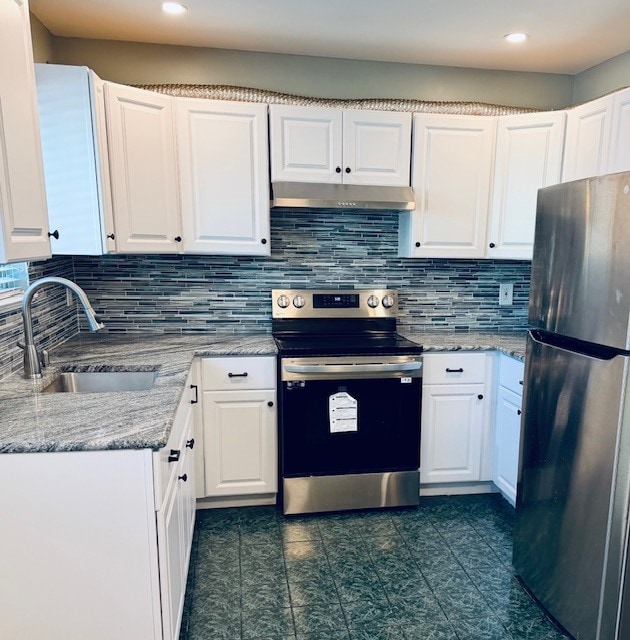 Building Photo - 20 N Taylor Condos