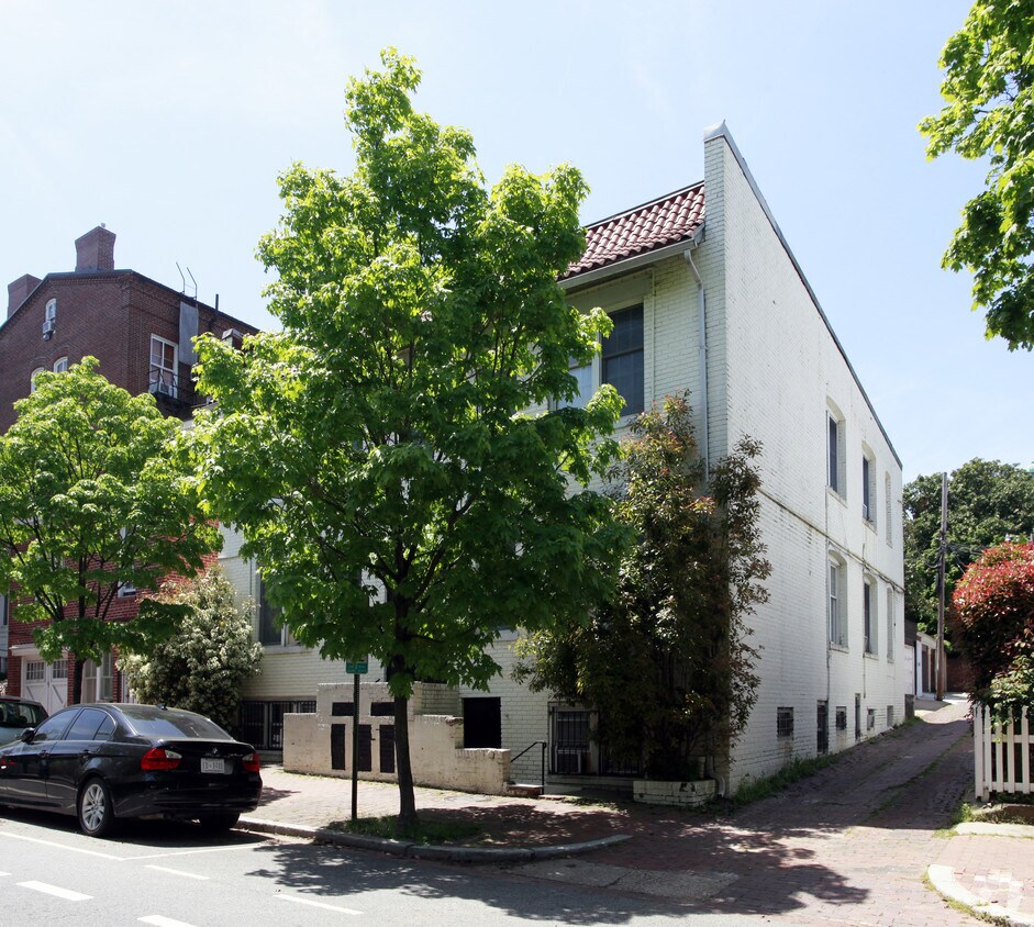 Foto del edificio - GEORGETOWN FLATS