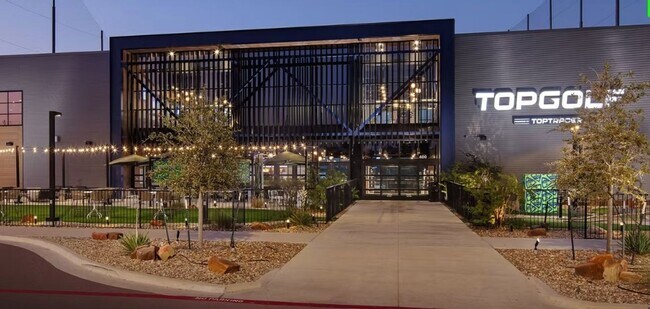 Foto del edificio - Modern Midtown Bryan Townhome — Coming Soon