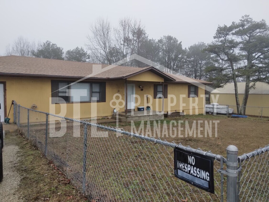 Foto del edificio - 3 Bedroom 2 Bath Home in Lampe!!!!