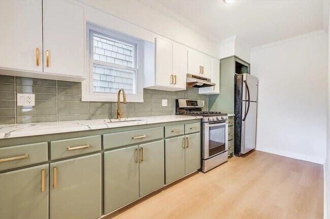 Foto del edificio - 608 Palisade Ave