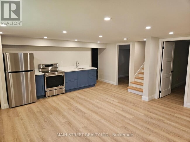 Building Photo - 35 Nonquon Dr
