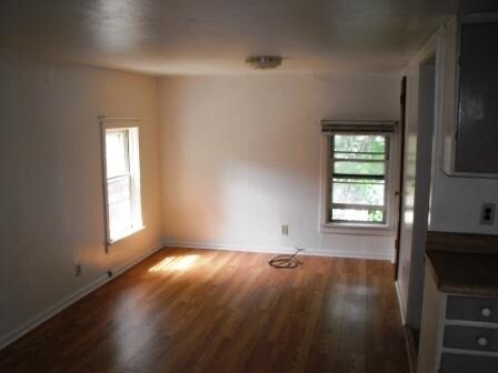 Building Photo - 414 N University Ave