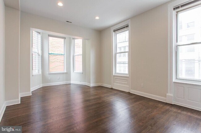 Foto del edificio - Fairmount 1BD/1BA