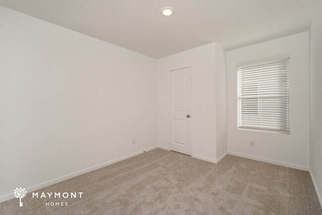 Foto del edificio - 554 Layne Overlook