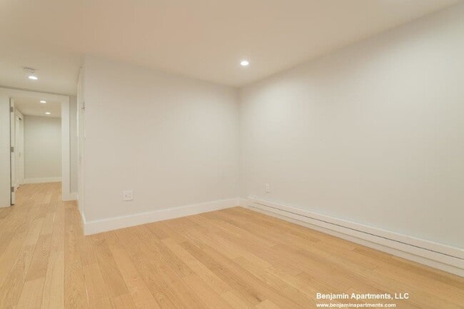 Building Photo - 35 South St