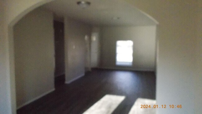 Foto del edificio - 1709 Billy B Ave 76010