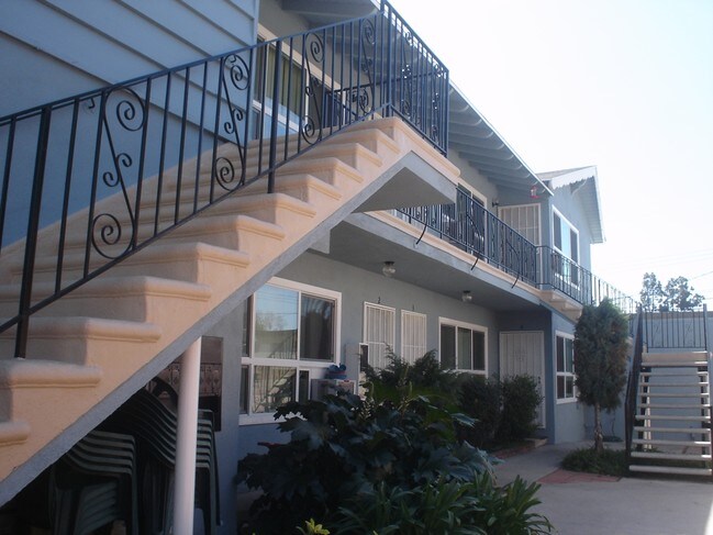 Foto del edificio - 10722 Shire Pl