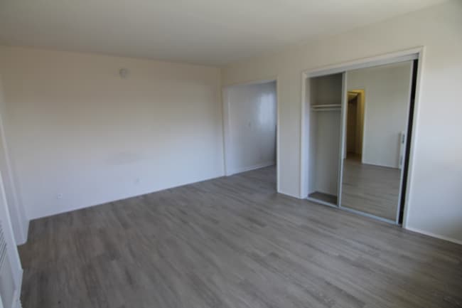 Foto del edificio - 1210 N Berendo St