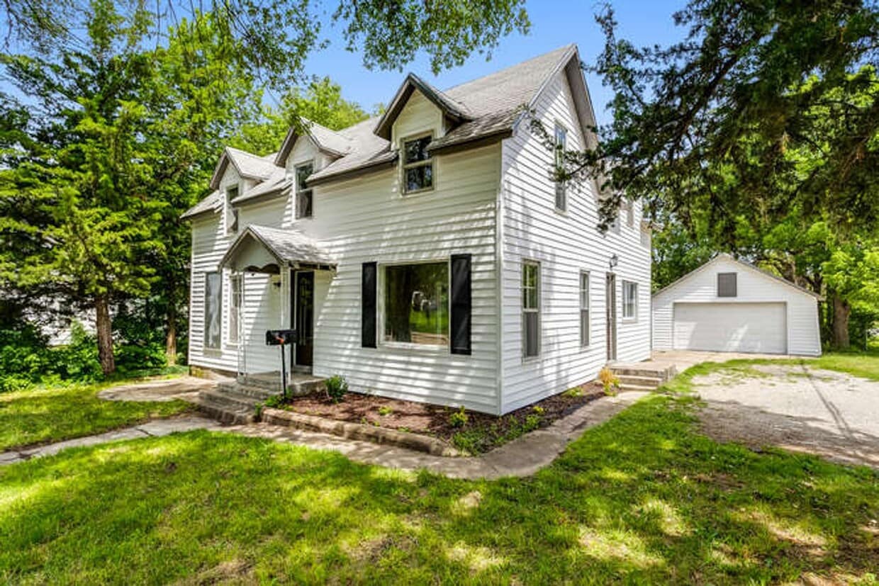 Open House 6/6 from 12-1! Spacious 3 Bed/... - Open House 6/6 from 12-1!  Spacious 3 Bed/...