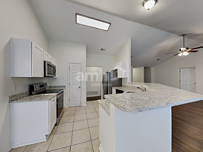 Building Photo - 11578 Milton Ridge Cove