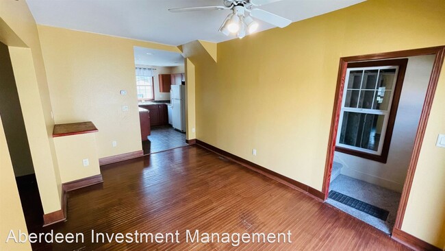 Foto del edificio - 4 br, 2 bath House - 601 N. Main St.