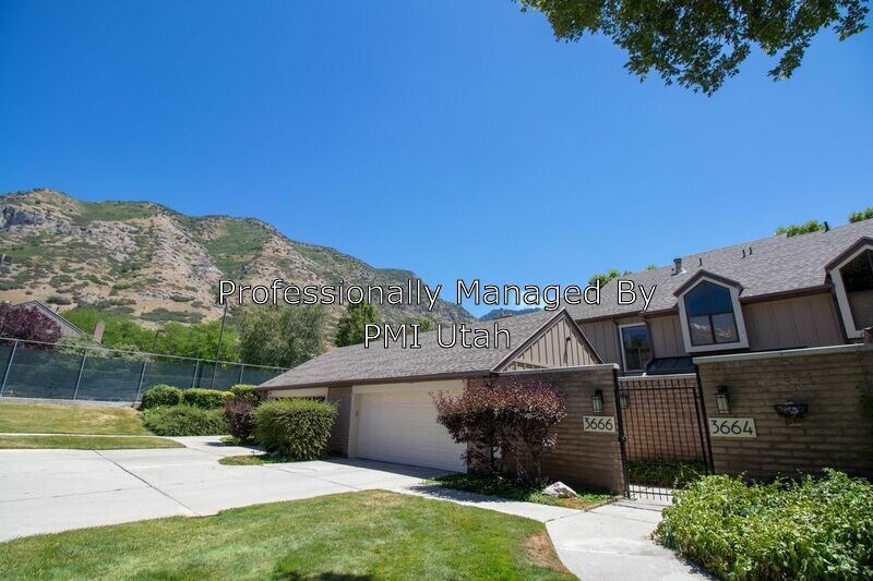 Primary Photo - 3666 Littlerock Ln