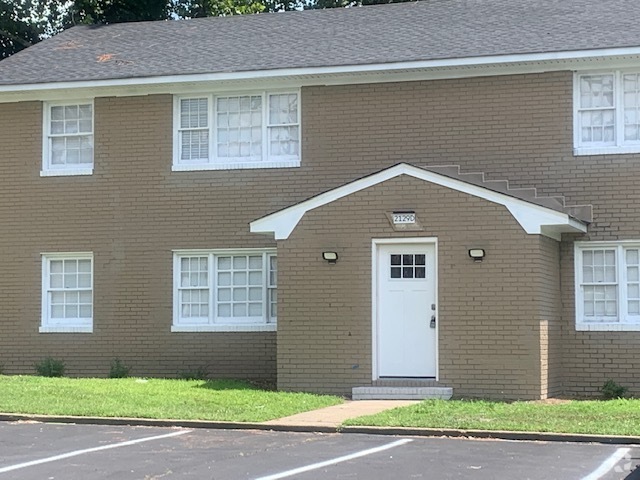 Building Photo - Sunnybrook Apartments