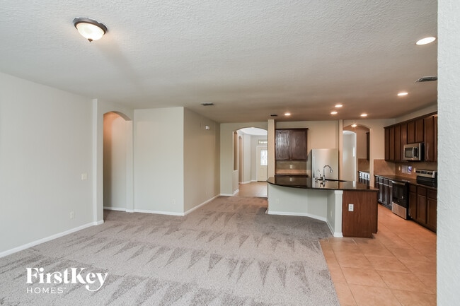 Foto del edificio - 10523 Branch Post