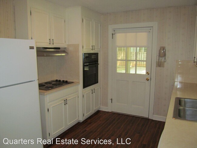 Foto del edificio - 3 br, 1.5 bath House - 117 N Claybon Drive