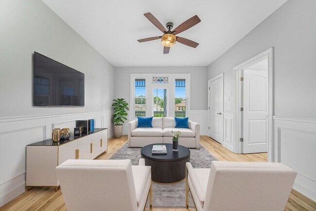 Foto del edificio - 2823 Broadway St