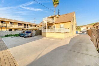 Building Photo - 2821 N Griffin Ave