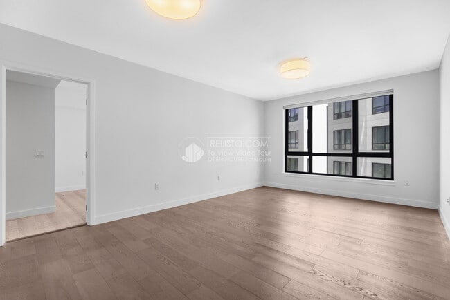 Foto del edificio - 1300 22nd St