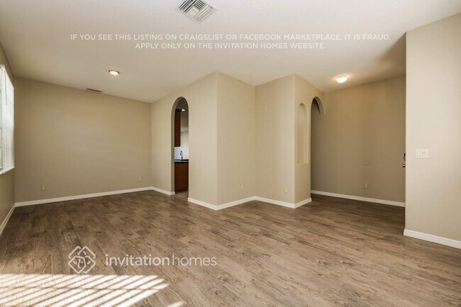 Foto del edificio - 11504 Village Brook Dr