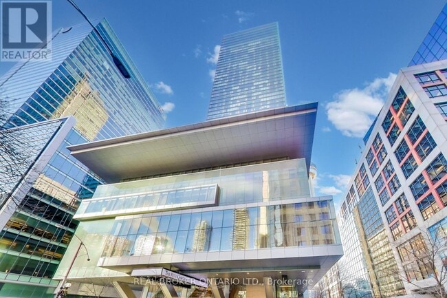 Building Photo - 183 Wellington St W