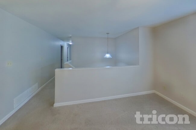 Building Photo - 3087 Hope Ct
