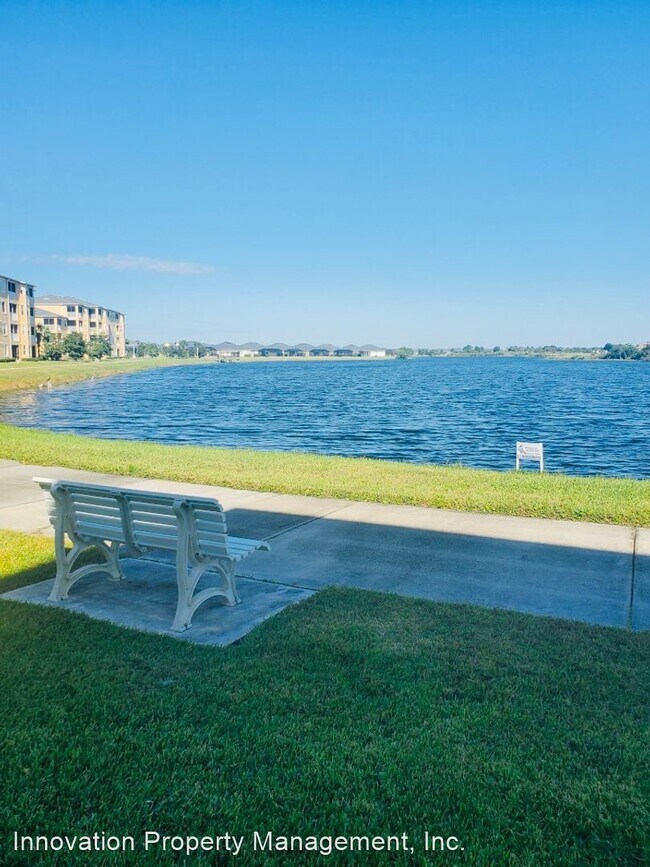 Foto del edificio - 2 br, 2 bath House - 6858 Toland Drive #202