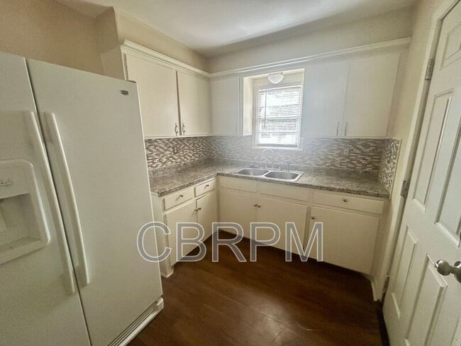 Foto del edificio - 2113 Avenue P