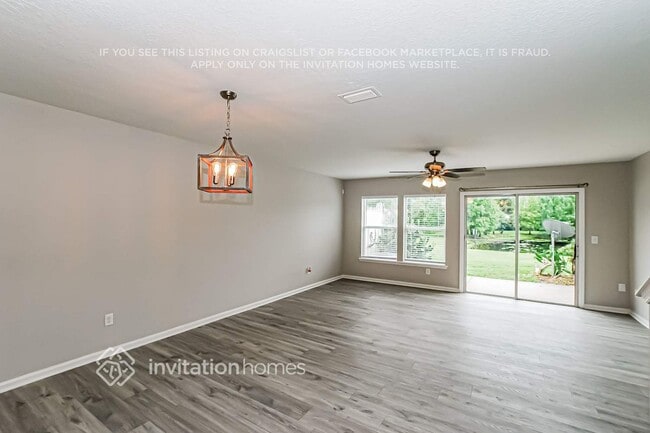 Foto del edificio - 589 Cabernet Pl