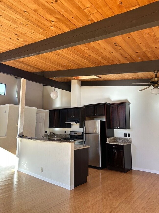 Building Photo - Sweet Spot Scotts valley