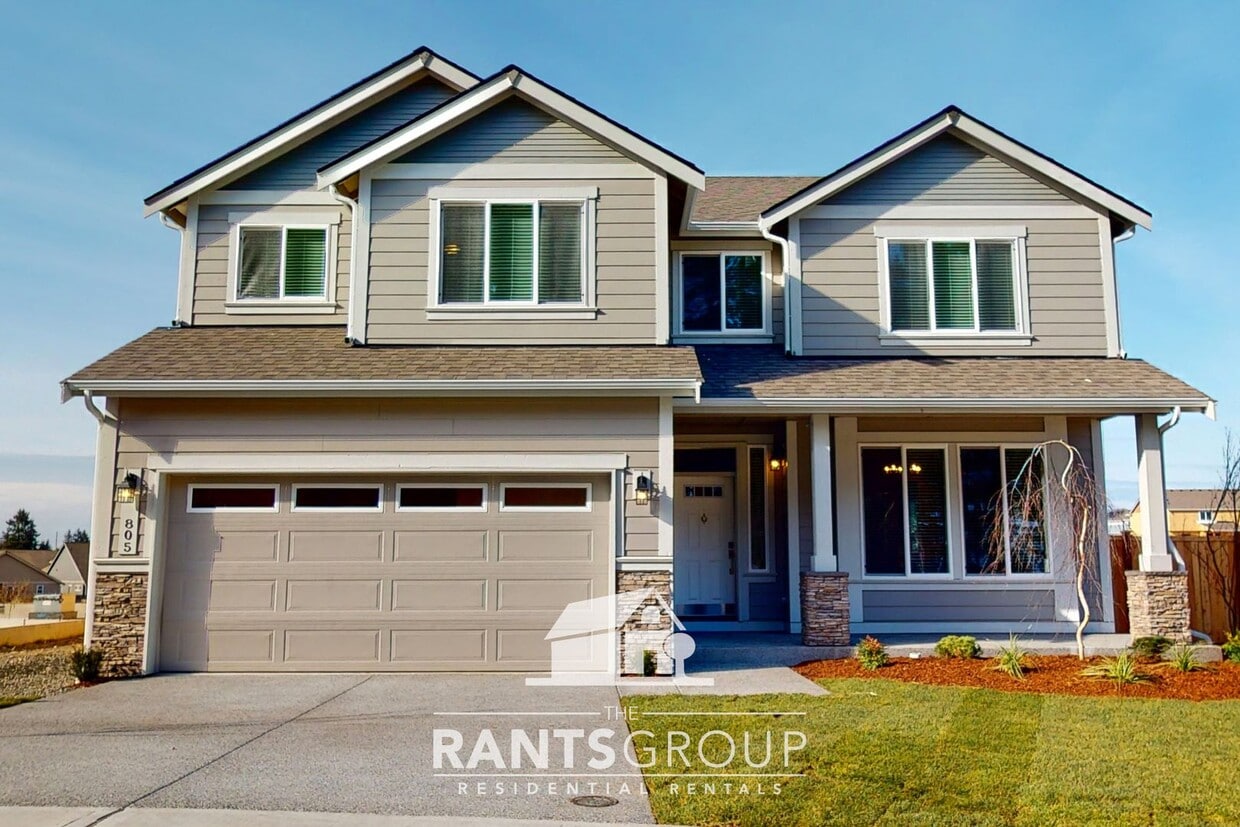 Primary Photo - Beautiful Steilacoom Ridge Home! Easy free...