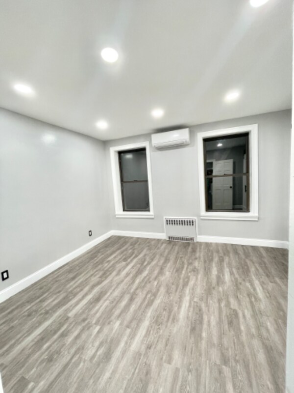 Foto del edificio - 370 Miller Ave